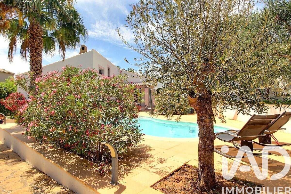 Photo 5 - Maison à BANDOL