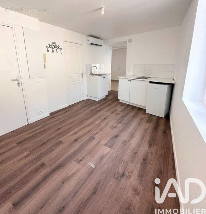 Photo 1 - Appartement à MENNECY