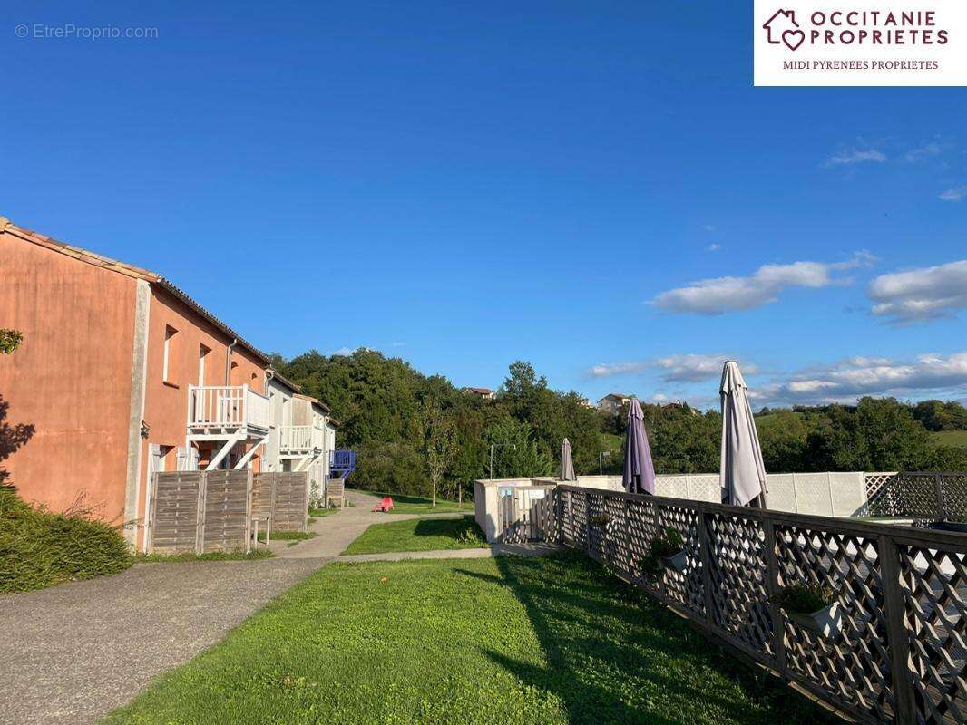 Commerce à CARLA-BAYLE