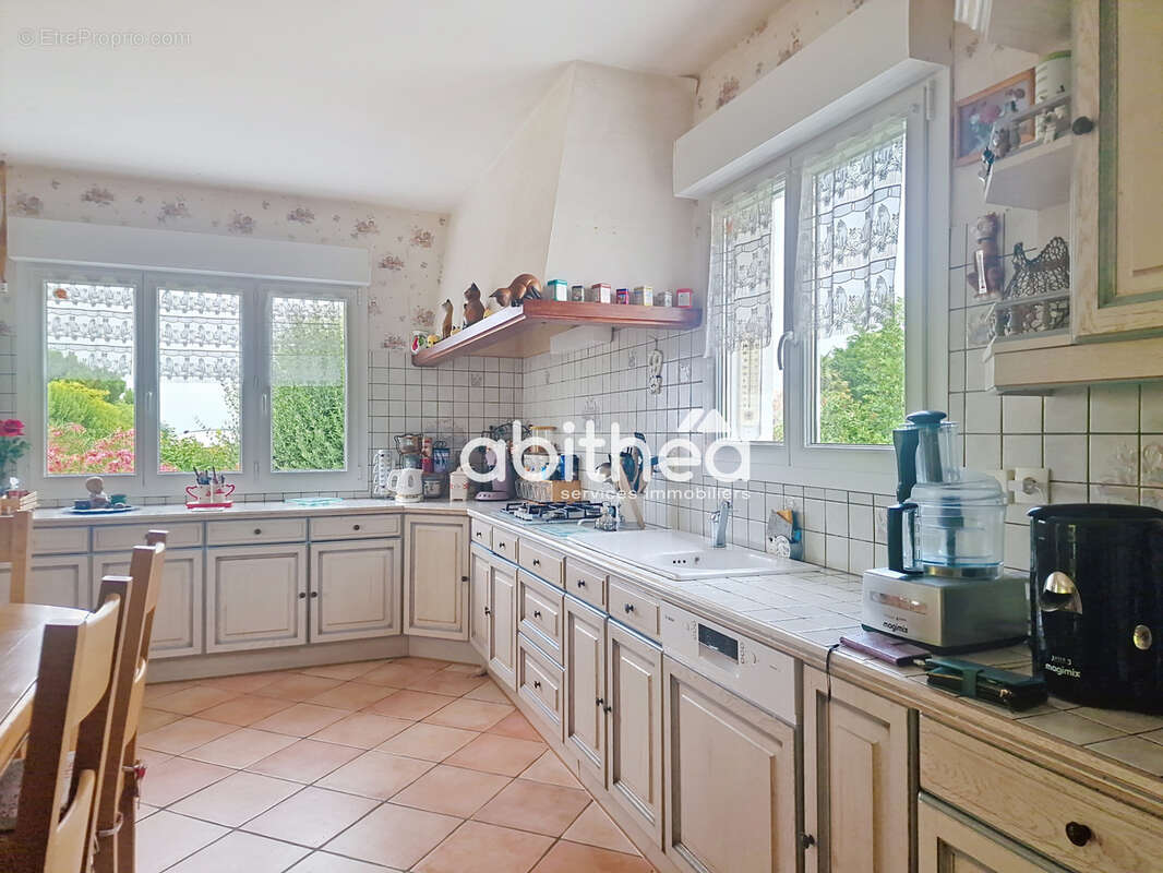 Maison à MORTAGNE-SUR-GIRONDE