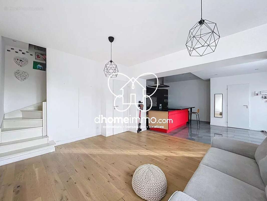 Appartement à SECLIN