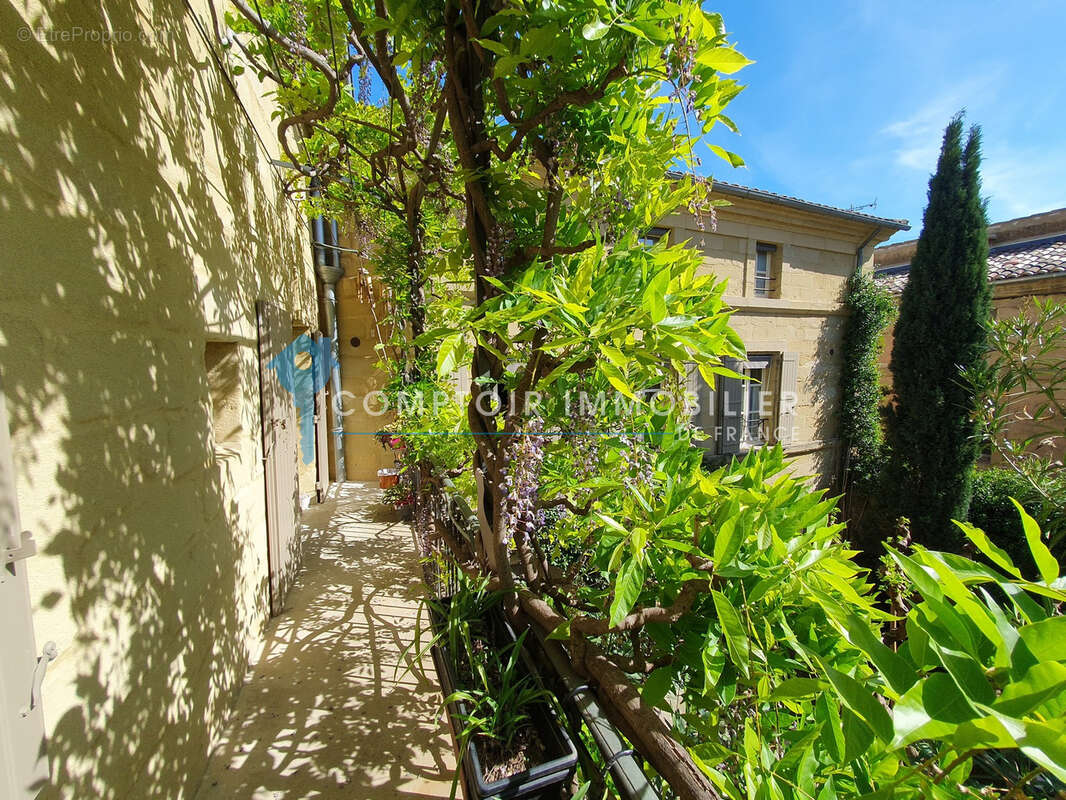 Maison à UZES