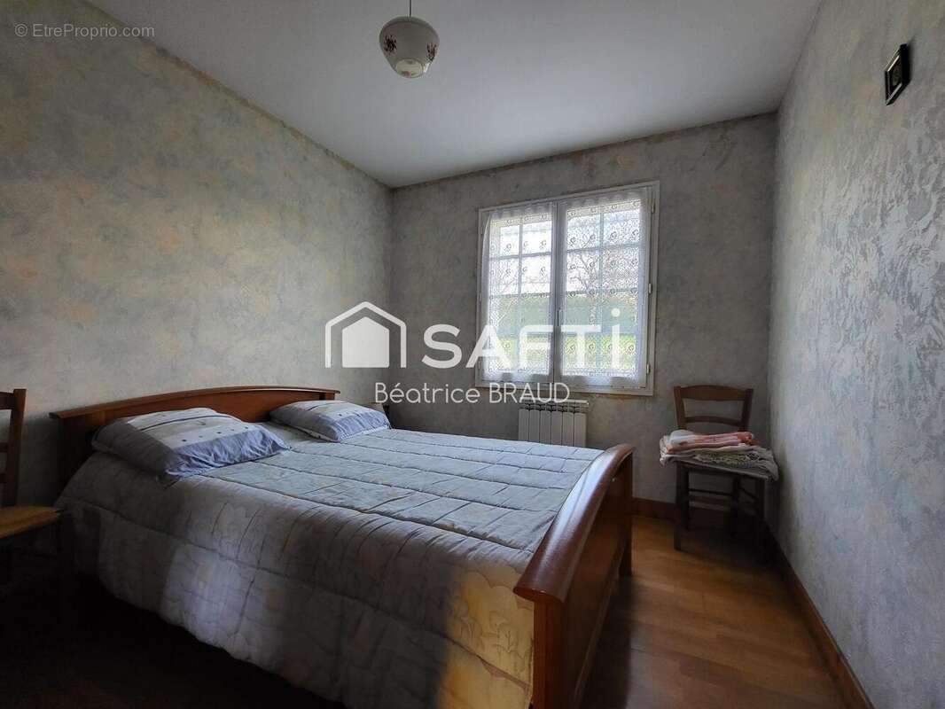 Photo 4 - Maison à SAULGOND