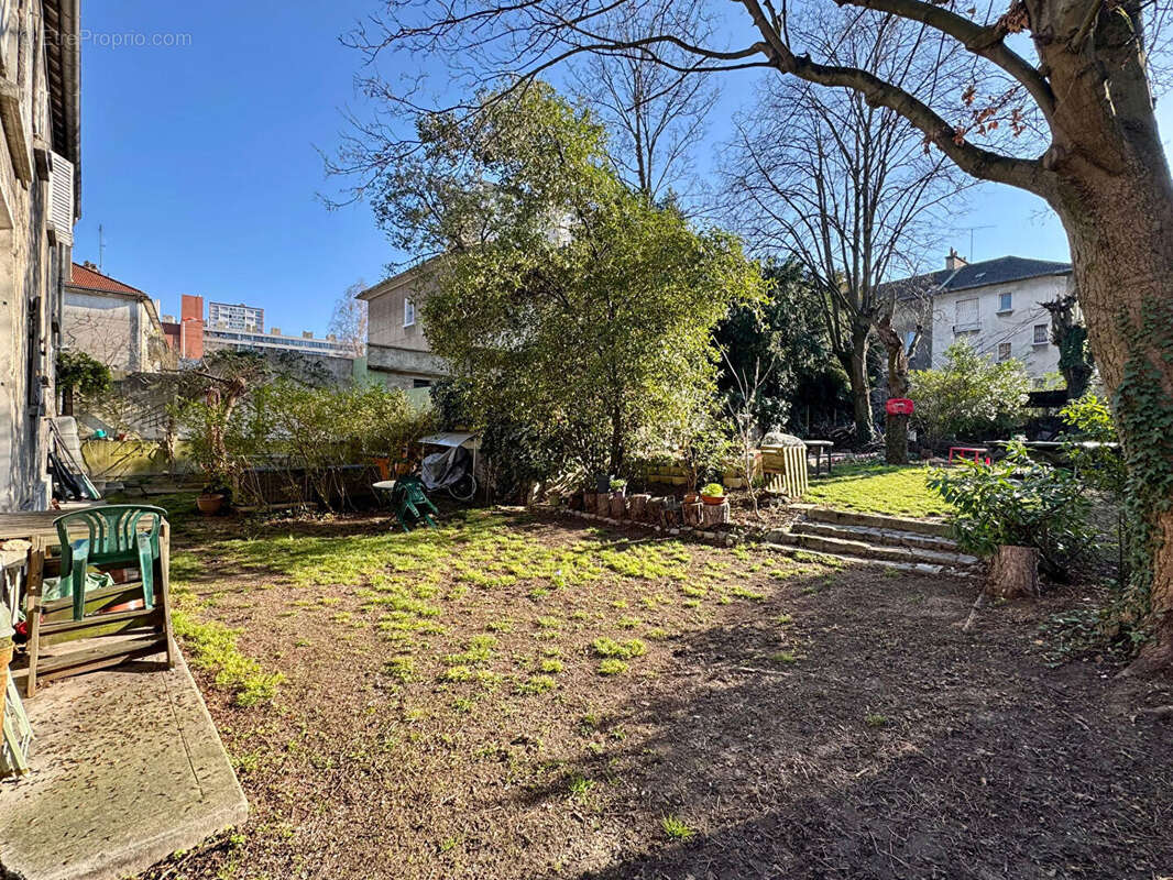 Appartement à NOISY-LE-SEC