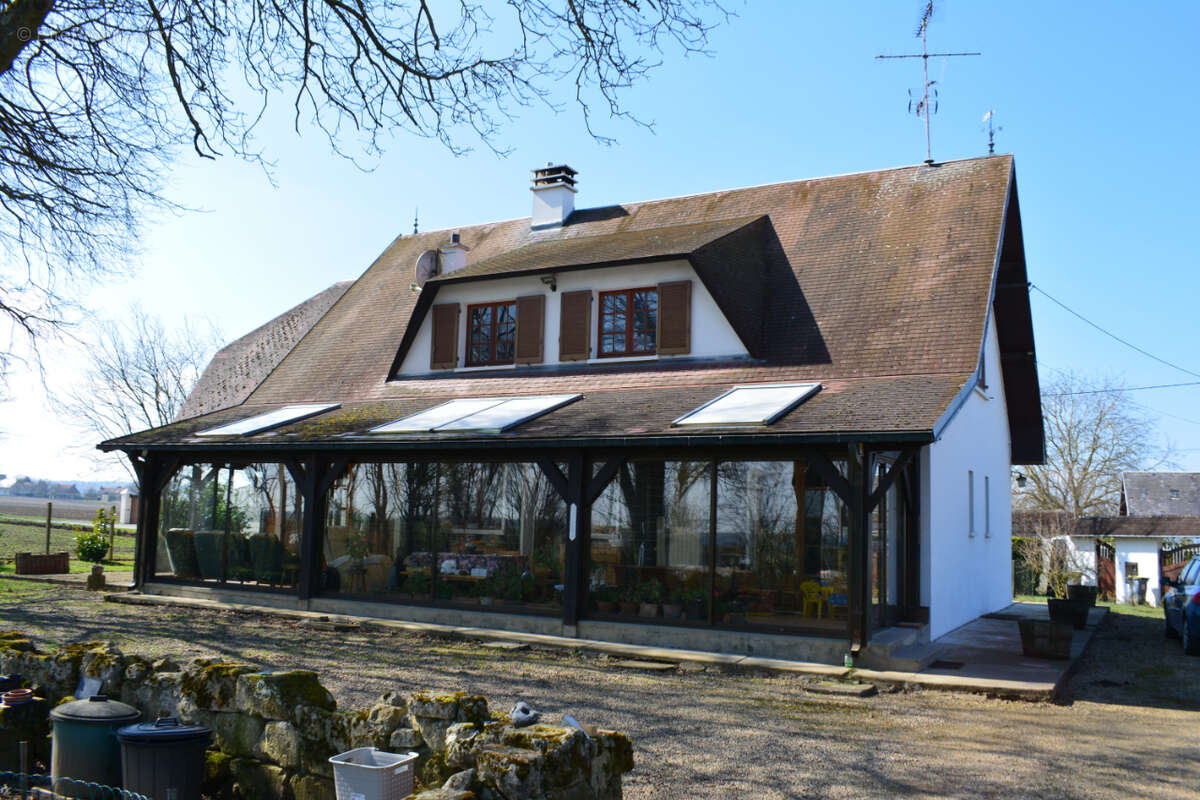 Maison à FLAVY-LE-MARTEL