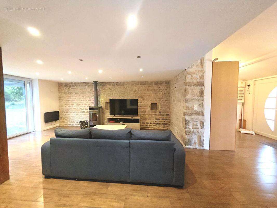 Coup de coeur : Charmante maison en pierre ? Jardin sans vis-à-vis - photo 7