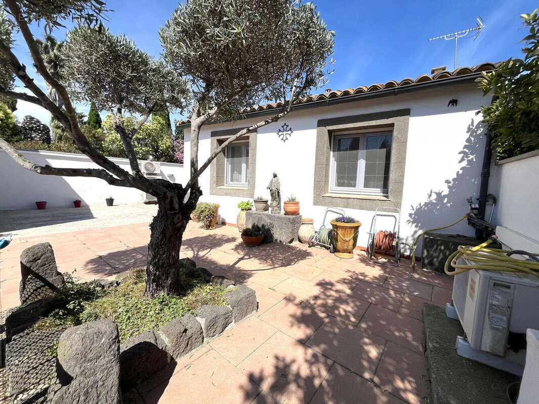 Maison à VIAS