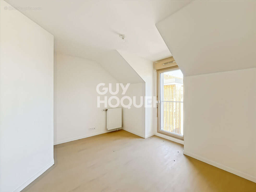 Appartement à FONTENAY-TRESIGNY