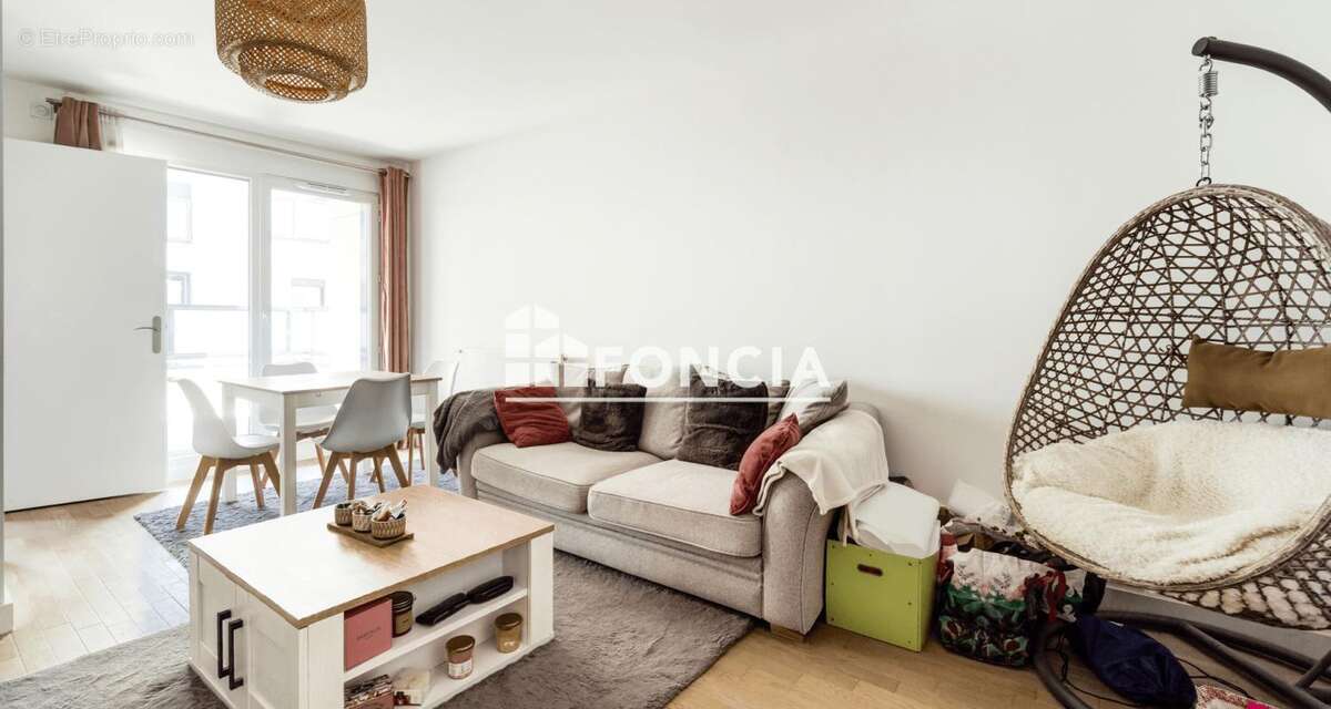 Appartement à NOISY-LE-ROI
