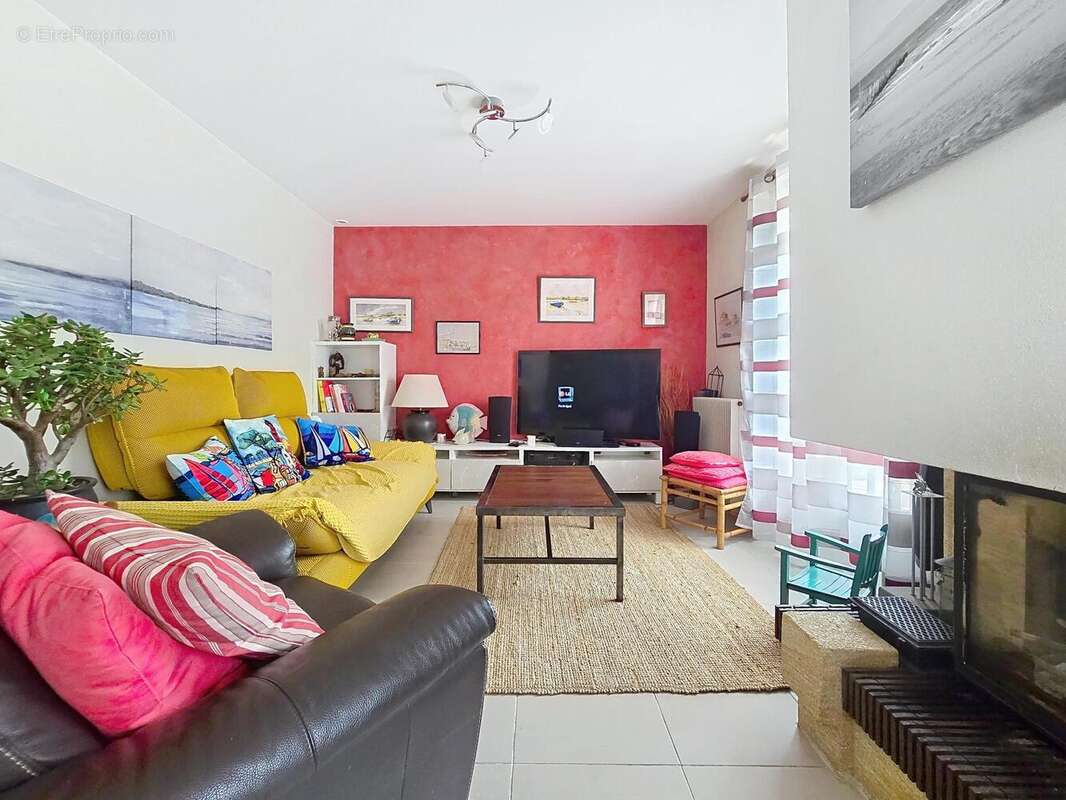 Photo 2 - Maison à MARTIGNAS-SUR-JALLE