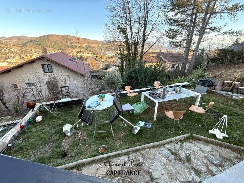 Maison avec fort potentiel à Gap Sud – 156 m², jardin, garage et vue dégagée - photo 32