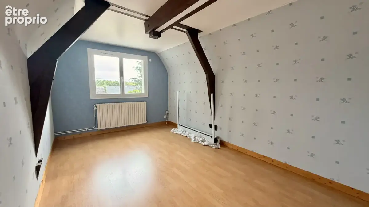 BRIARE - Maison familiale 178m2 + garage camping car - photo 14