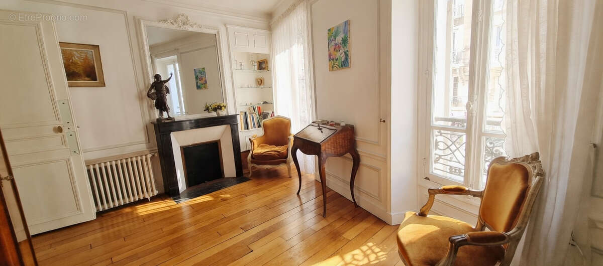 Maison à PARIS-15E