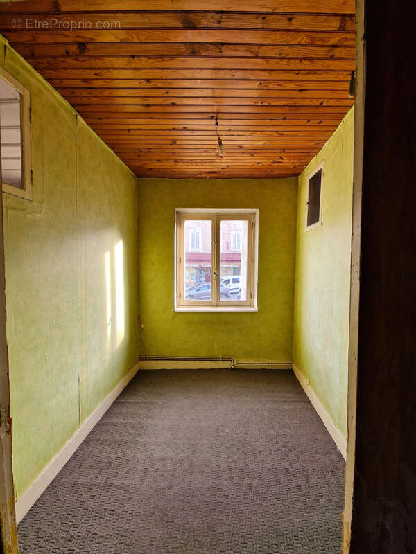 Maison à SAINTE-FLORINE