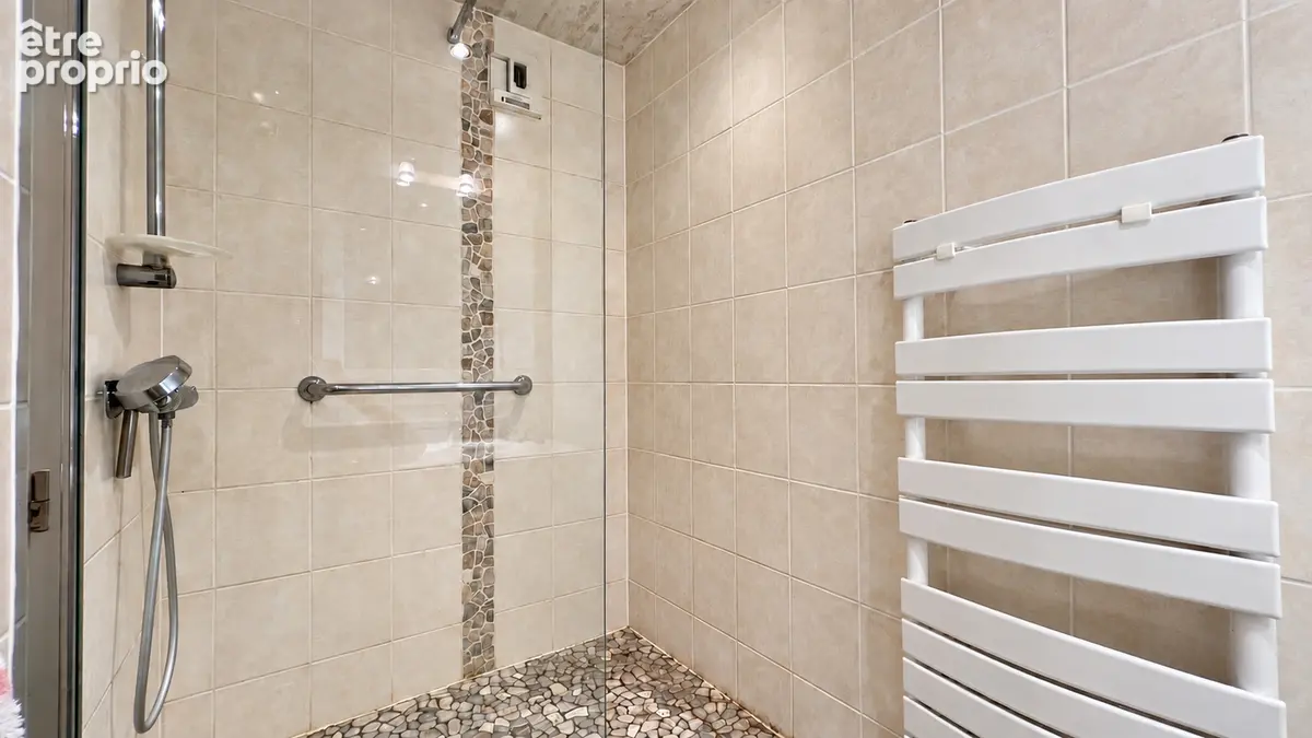 Appartement T5 -131m2 - Centre Ville - photo 13
