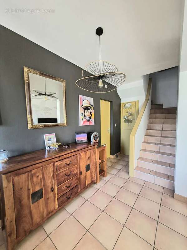 Nouveaute: maison de type 5 sur 3 faces/garage/exterieur - photo 4