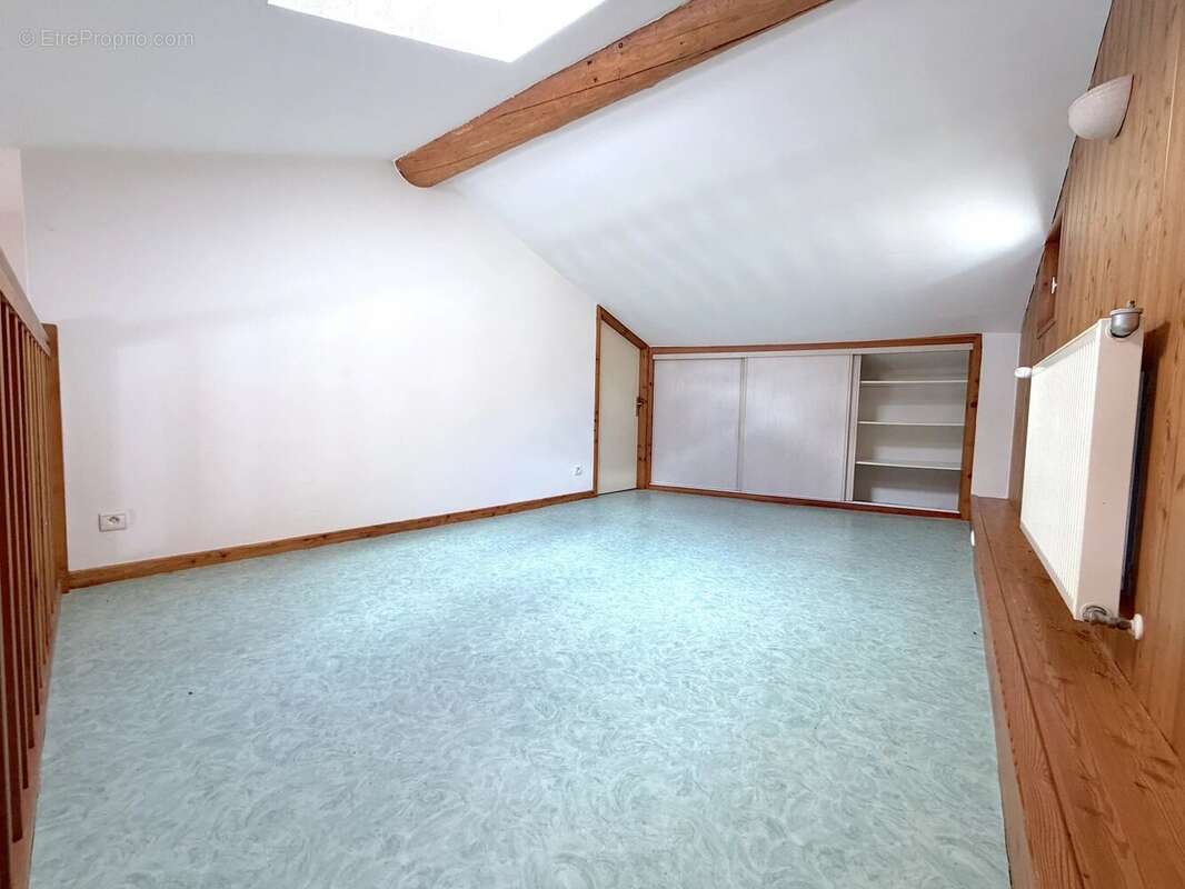 Appartement à TERMIGNON