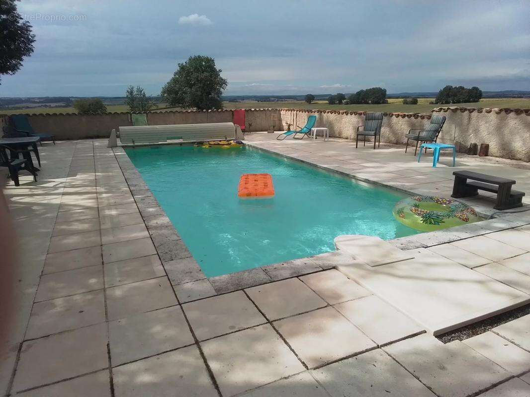 Maison à VERTEILLAC