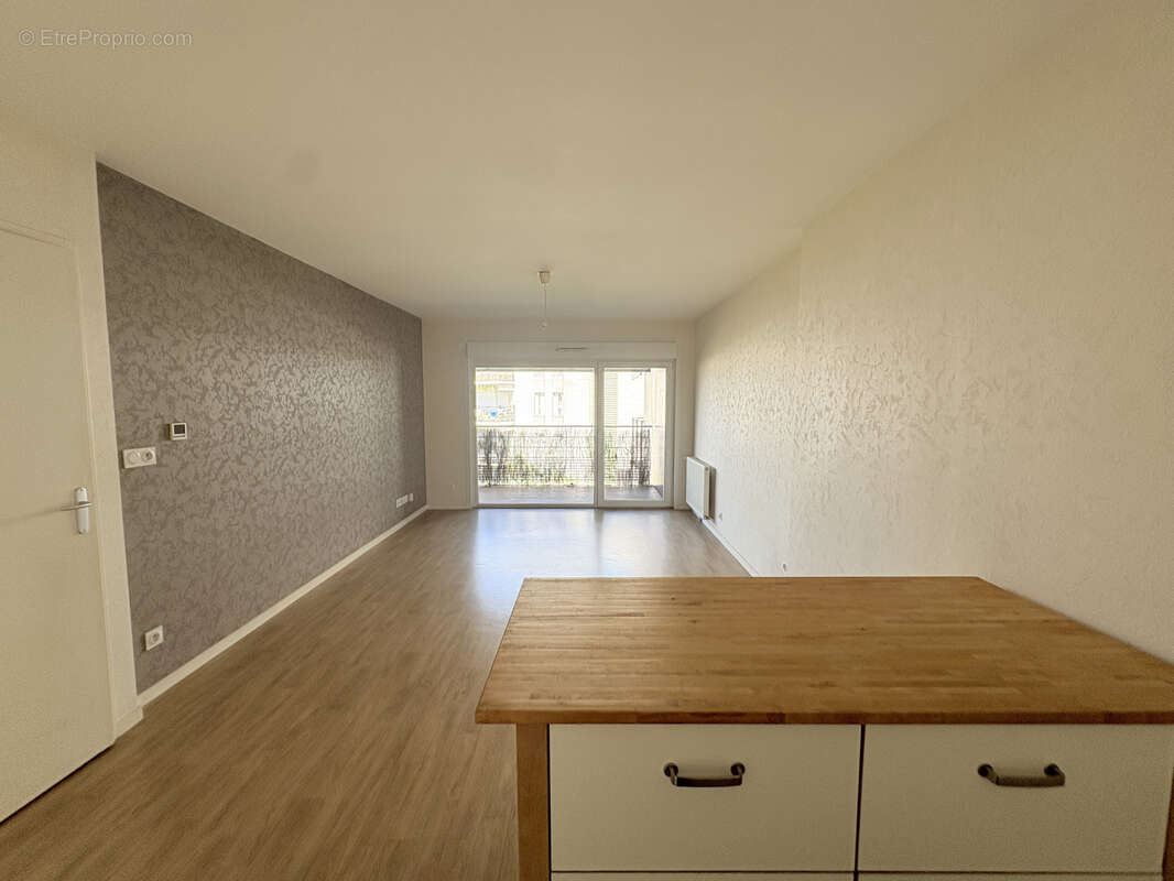 Appartement à LA RICHE