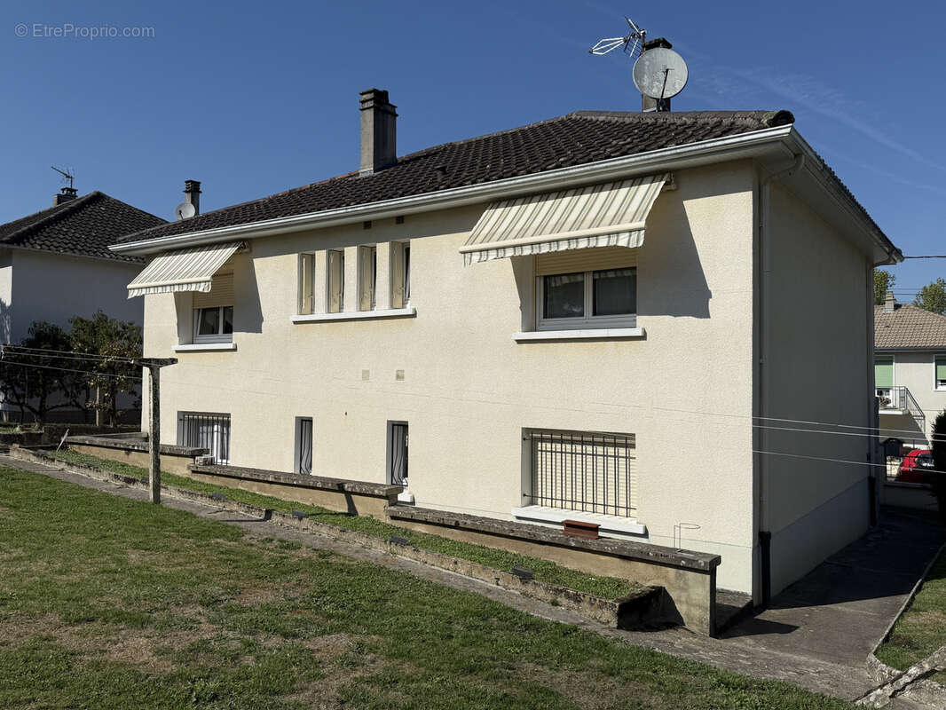 Maison à SAINT-JUNIEN