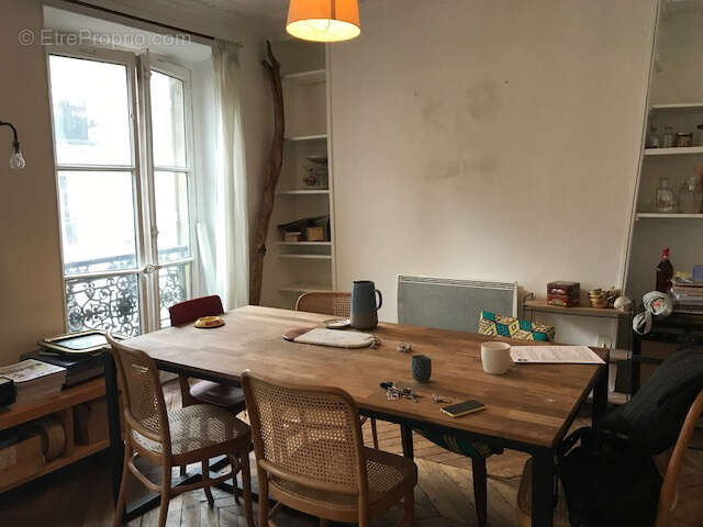 Appartement à PARIS-3E