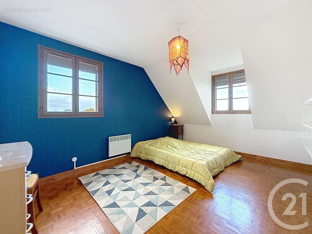 Maison à SAINT-LEGER-PRES-TROYES