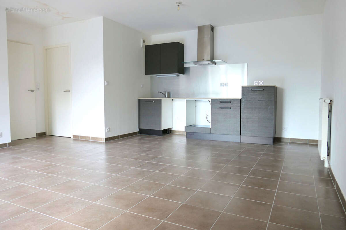 Appartement à LES SORINIERES