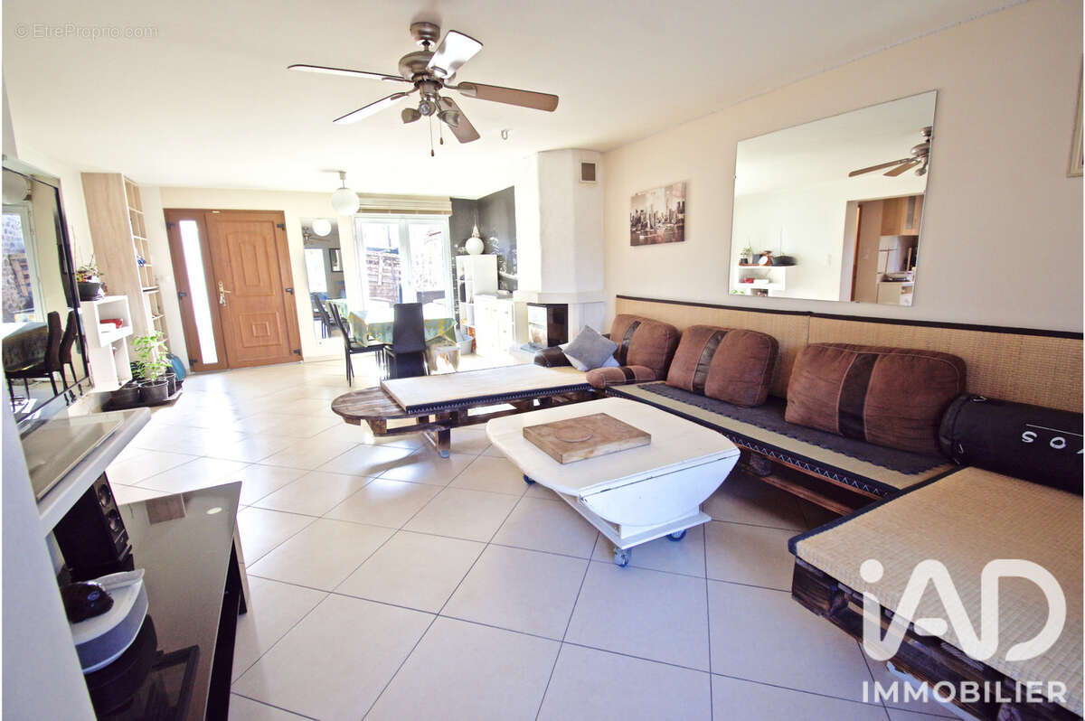 Maison 131 m² à Boissy-Sous-Saint-Yon  - photo 6