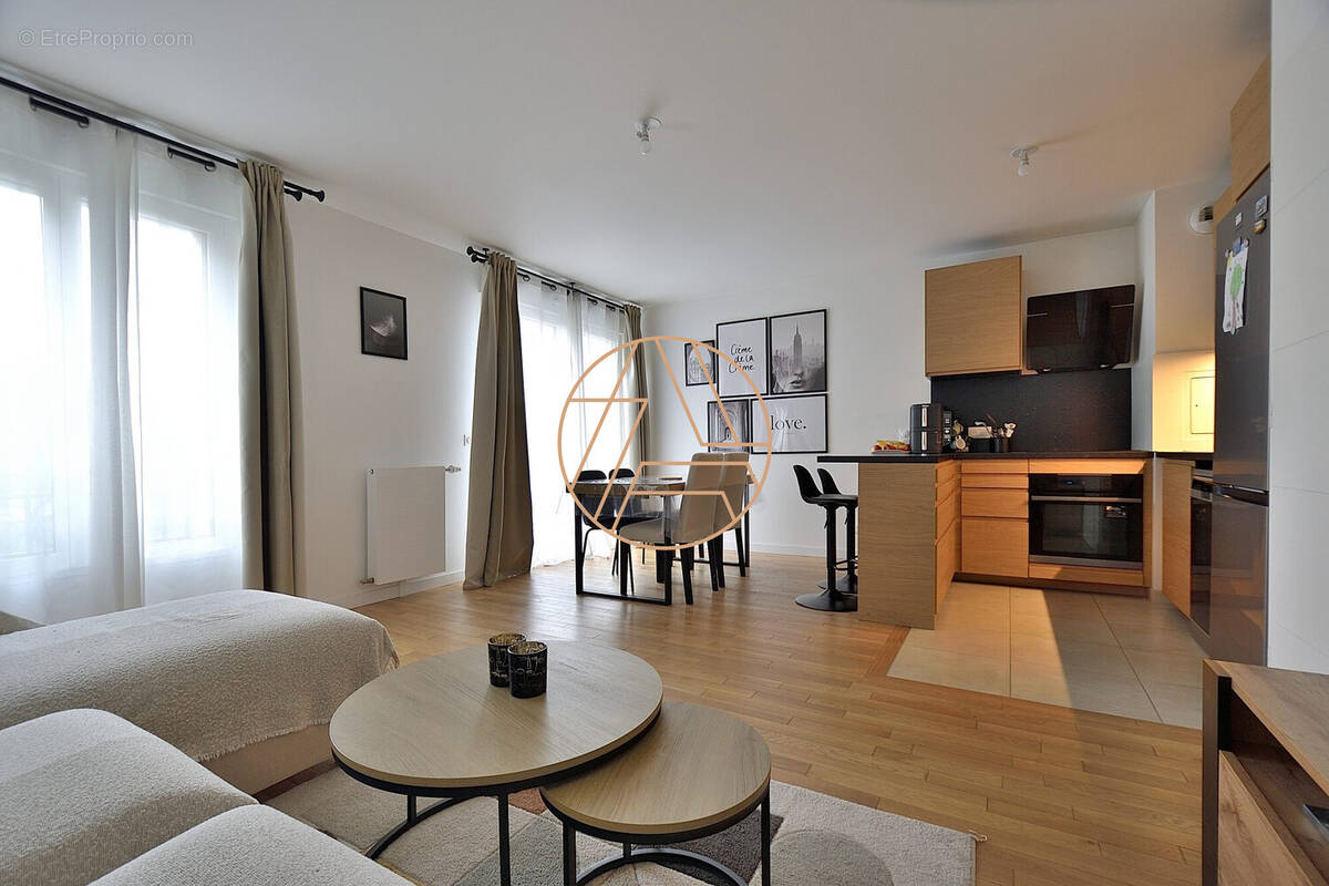 Appartement à SAINT-MAUR-DES-FOSSES