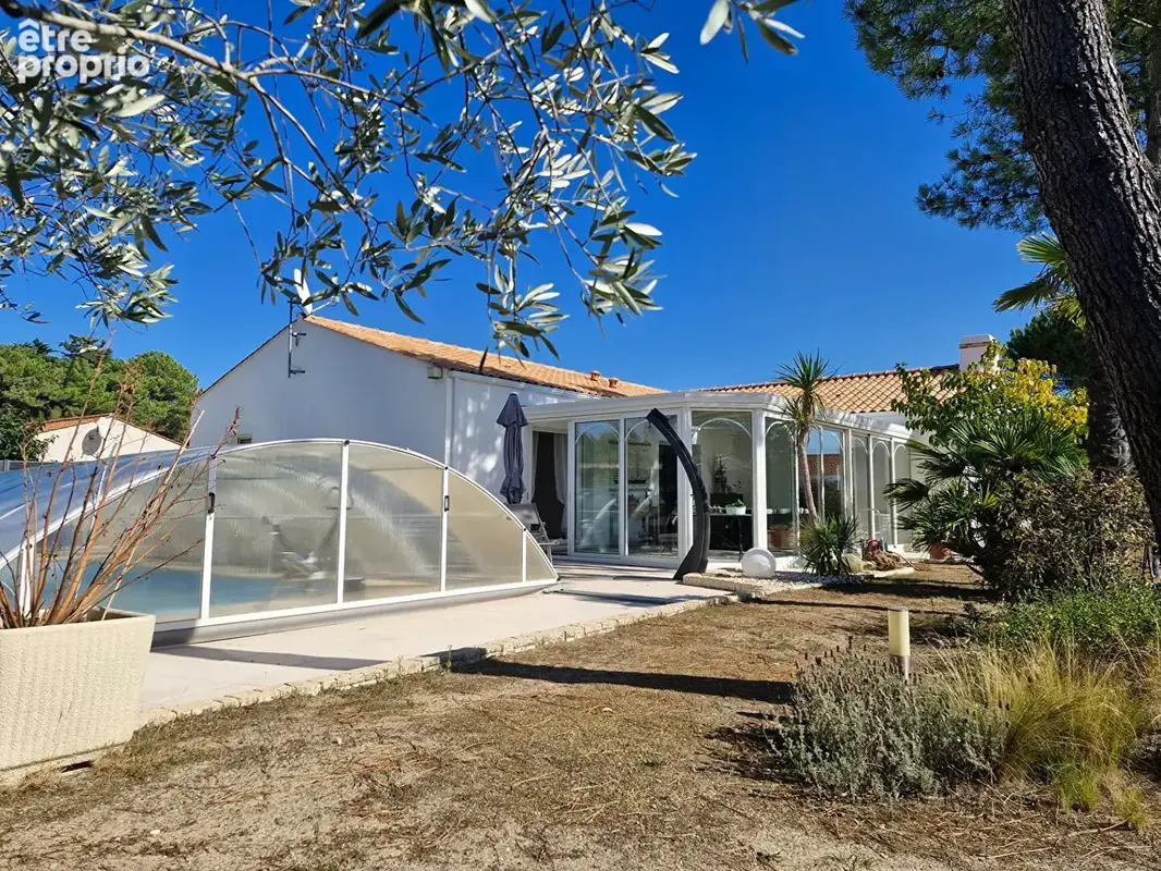 Maison quatre chambres avec piscine proche plage - photo 1