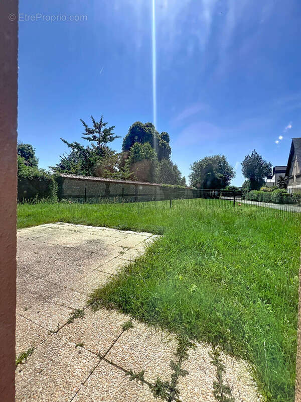 Appartement à FRANQUEVILLE-SAINT-PIERRE