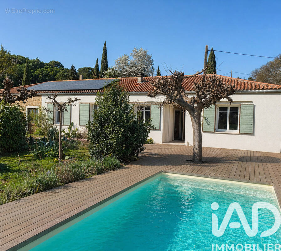 Photo 1 - Maison à ARAMON