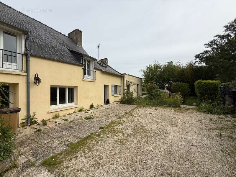 Maison à PLEURTUIT
