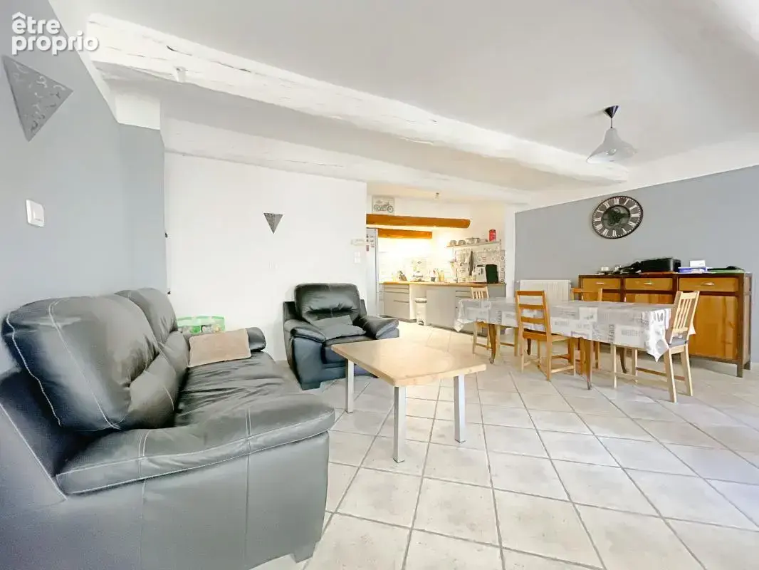 Maison à VINON-SUR-VERDON