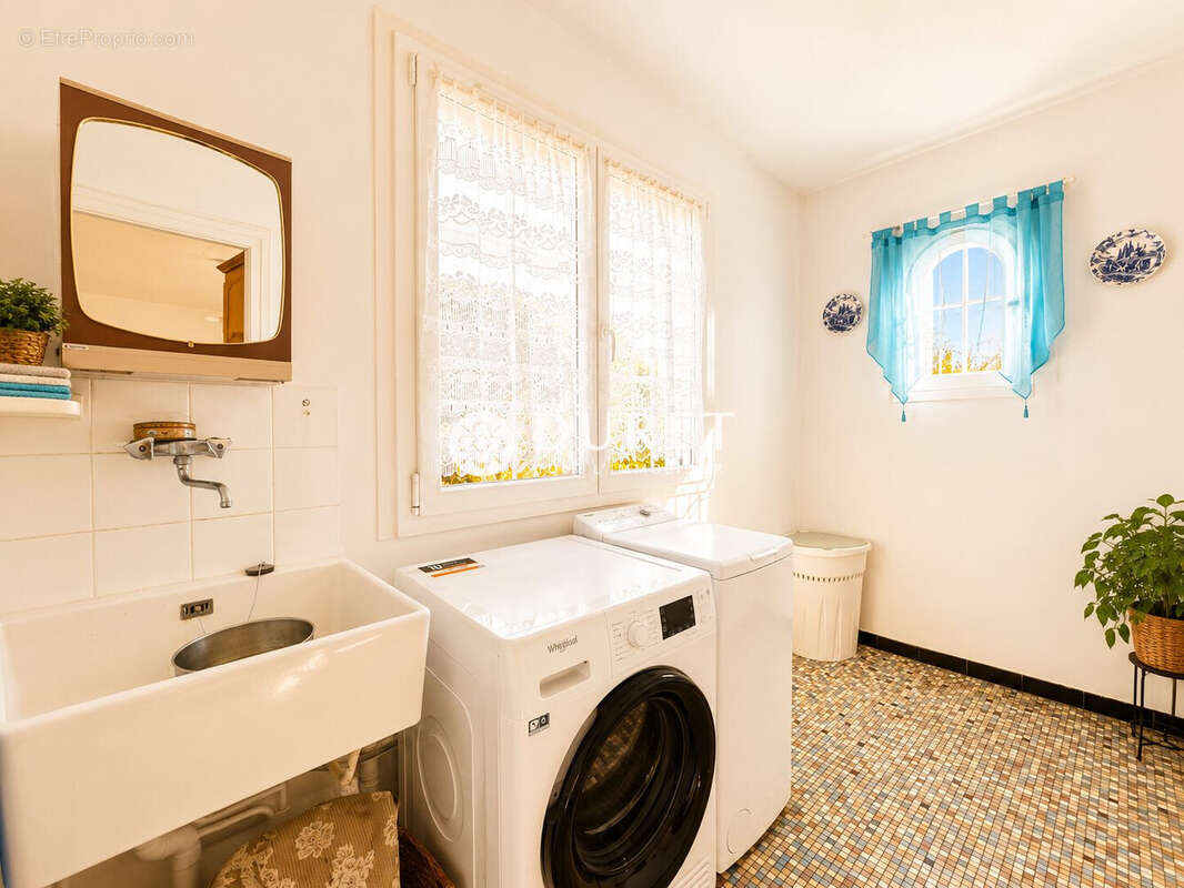 Maison 84 m² à Challans  - photo 6