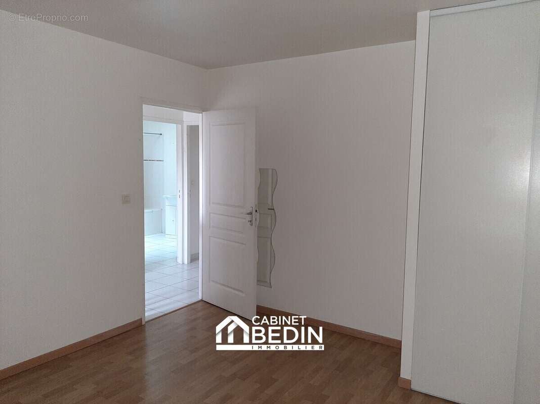 Maison 115 m² à Begles  - photo 7