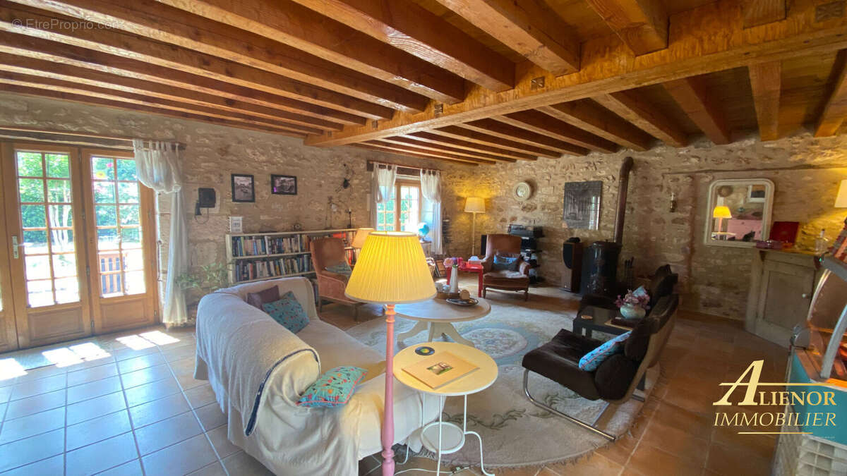 Maison à BRANTOME