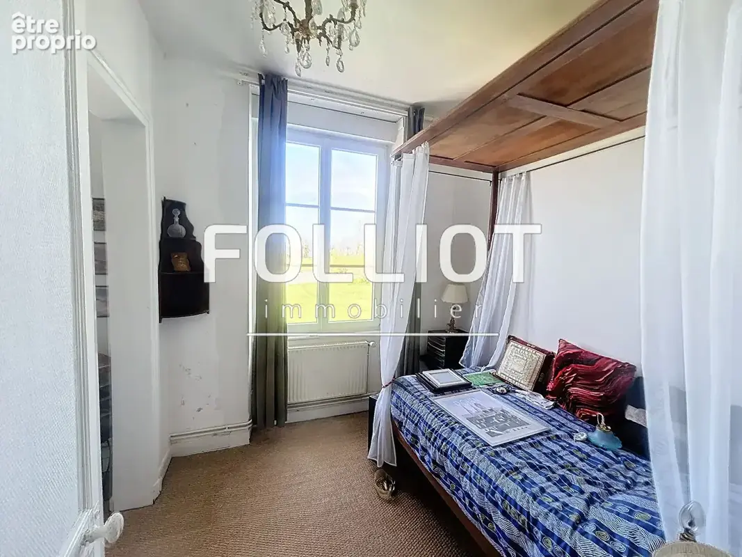 Maison de 180m² avec 4 chambres à vendre à VIRE NORMANDIE REF 14097SL - photo 4