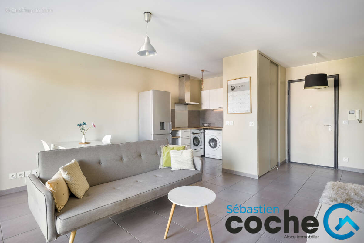 Appartement à BRON