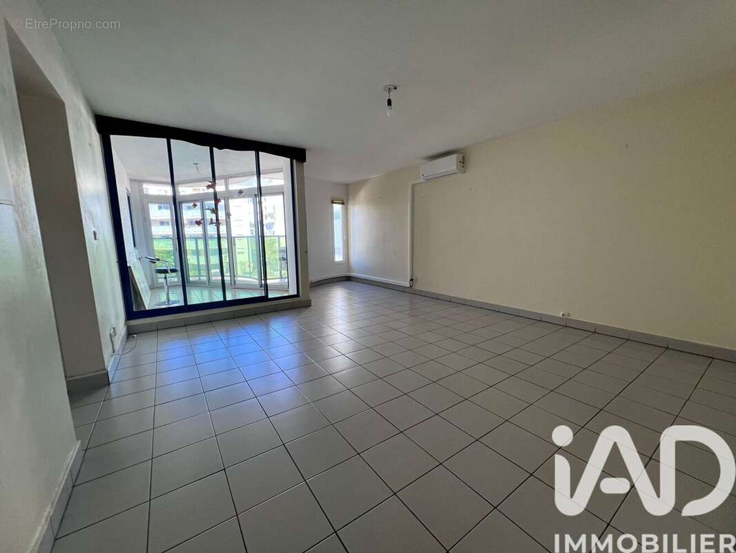 Photo 5 - Appartement à SAINT-DENIS