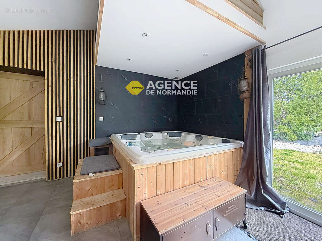 Maison 200 m² à Montreuil-L'argille  - photo 8