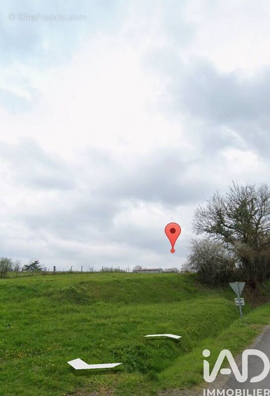 Photo 1 - Terrain à BRUGHEAS