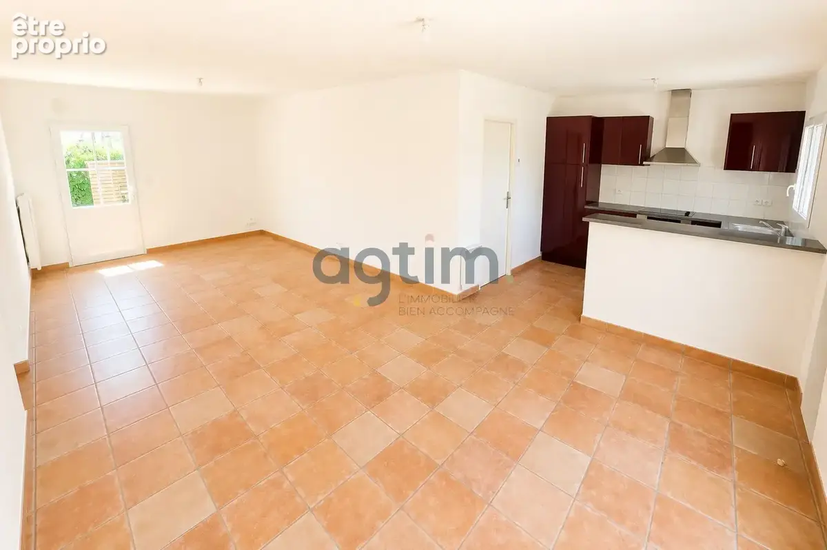 Maison de plain-pied de 60 m2 avec garage et jardin à Mouilleron-le-Captif - photo 3