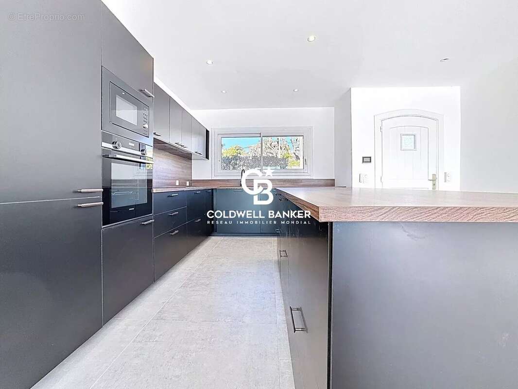 Maison à SAINT-RAPHAEL