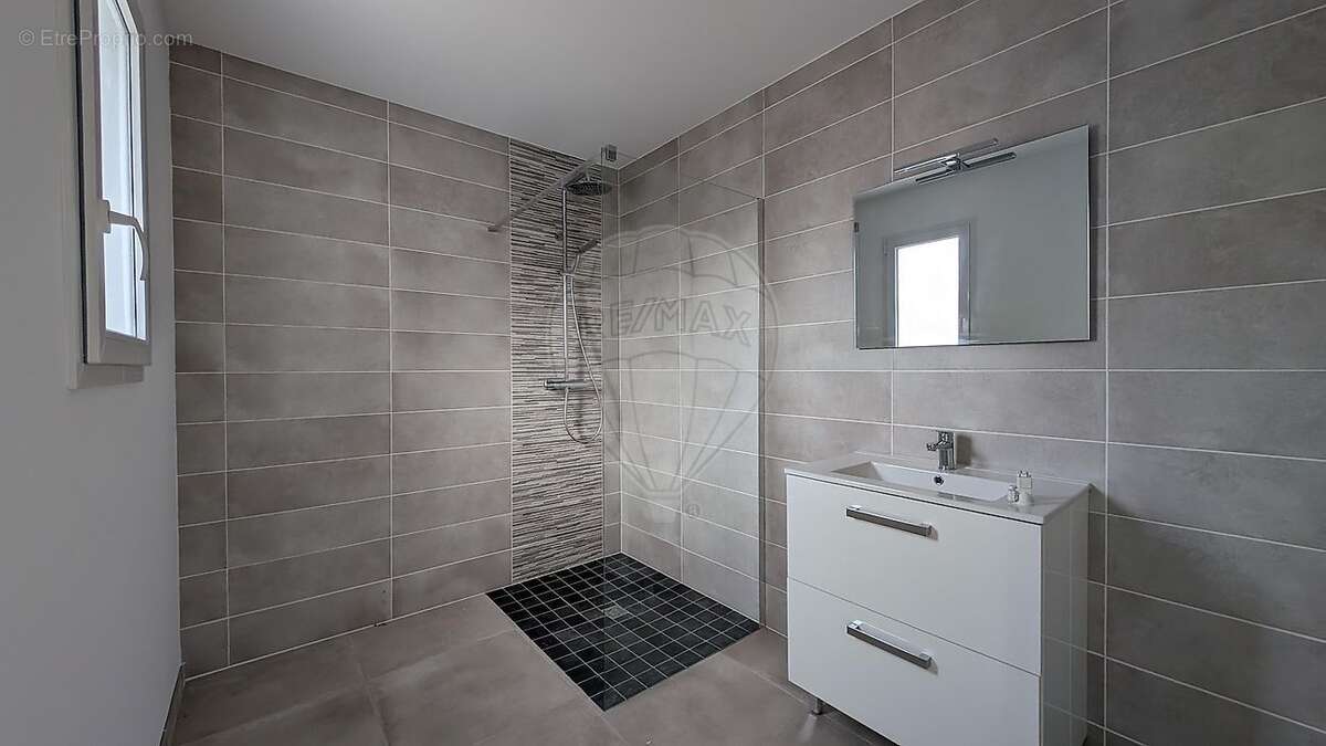 Maison à SAINT-PALAIS-SUR-MER