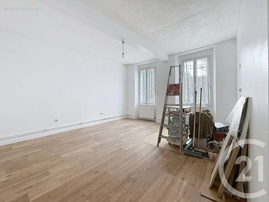 Appartement à CANNES-ECLUSE
