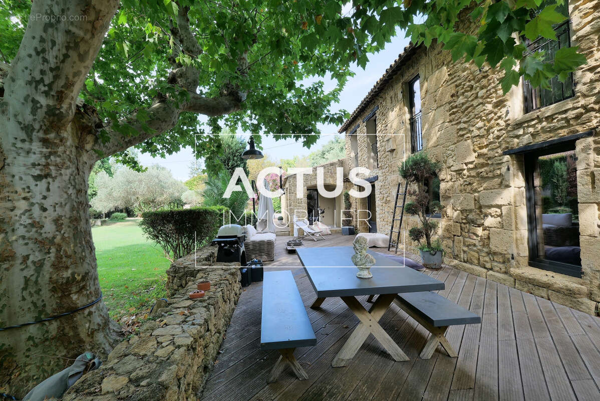 Maison à GRANS