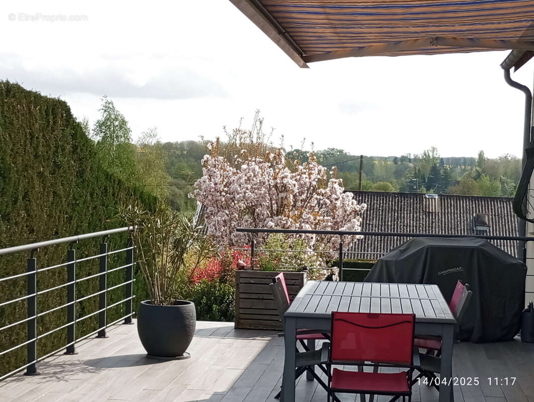 Maison à SAINT-HILAIRE-LA-GRAVELLE