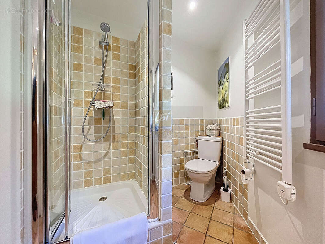 Maison à SAUMANE-DE-VAUCLUSE