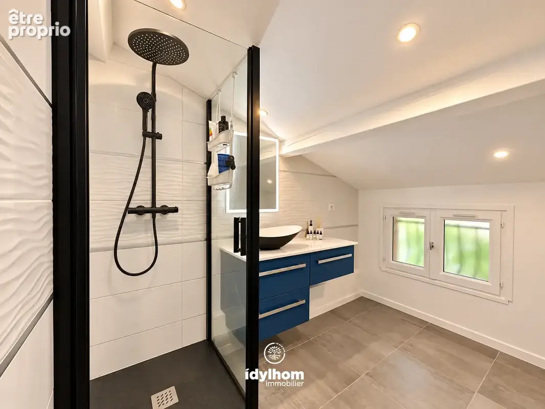 Maison T6 de 138 m2 avec jardin et double garage à Villeneuve-Tolosane - photo 14